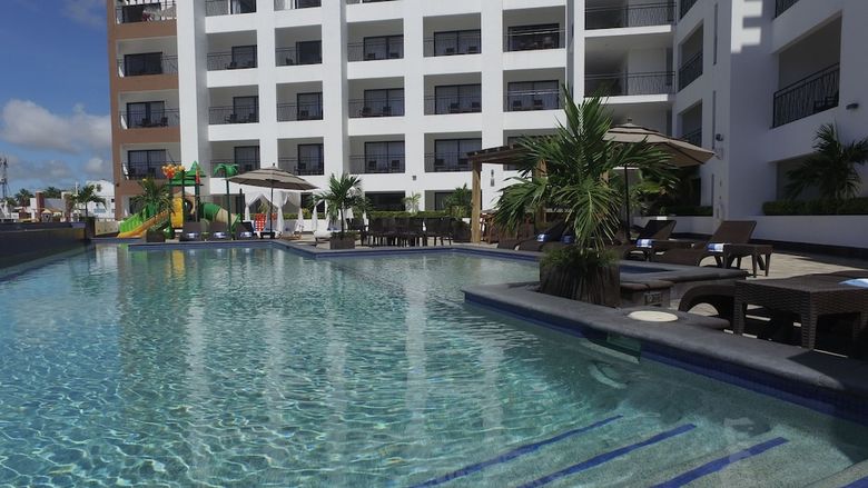 Medano Hotel And Suites