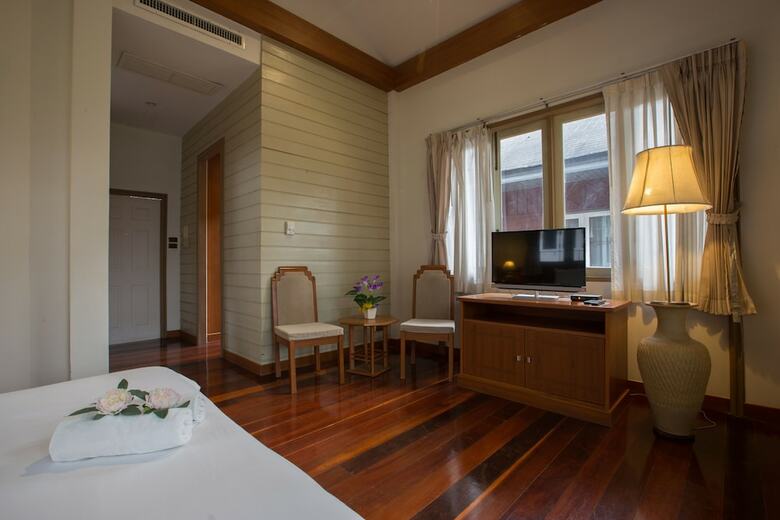 Starlite Khaoyai Hotel And Resort