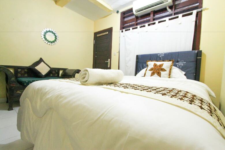 Hotel Clamonic House By Madhava