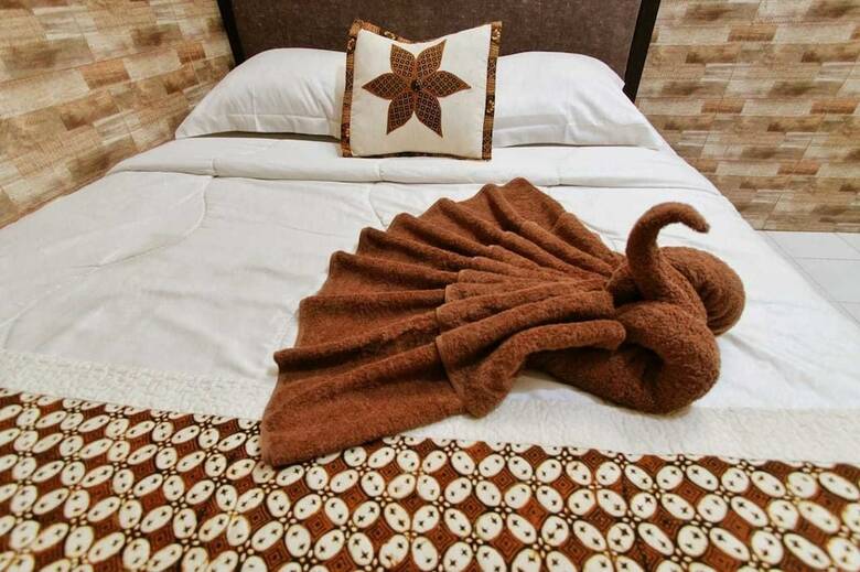 Hotel Clamonic House By Madhava
