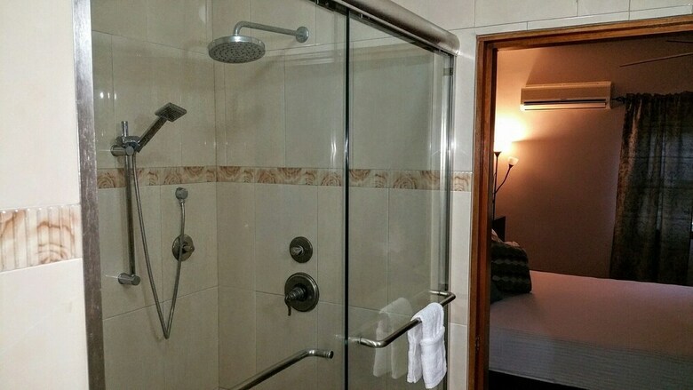 Modern London Decor Guest Apartments