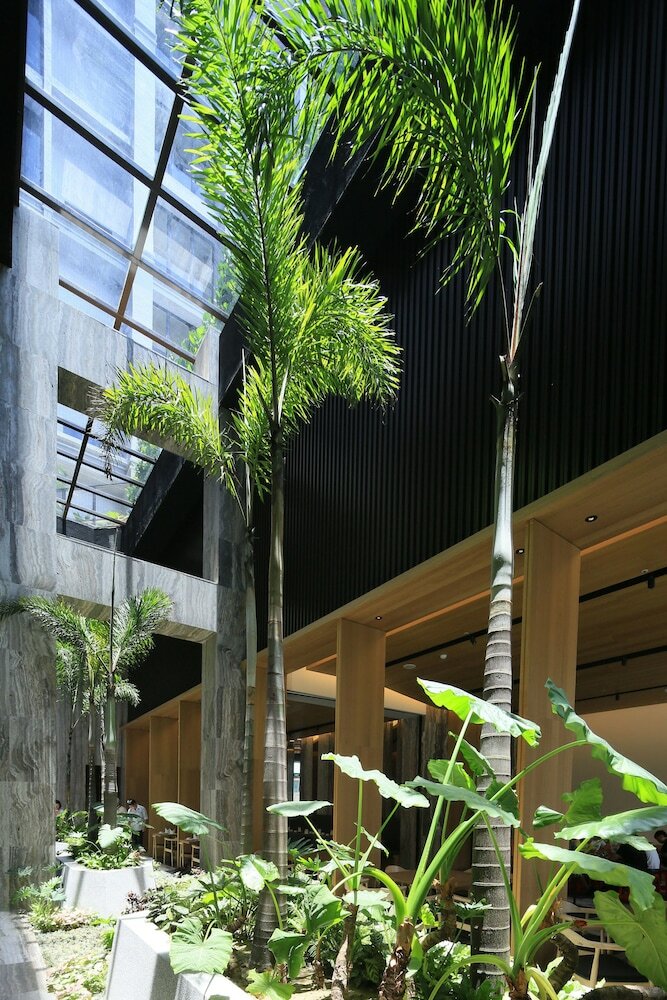 South Urban Hotel