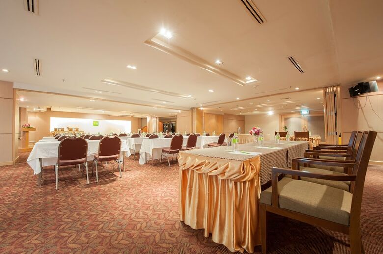 Hotel The Seasons Pattaya