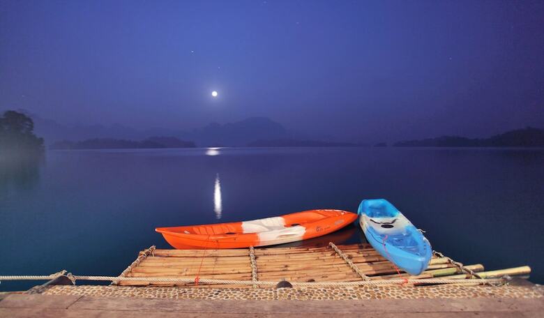 Hotel 500 Rai Khao Sok Floating Resort