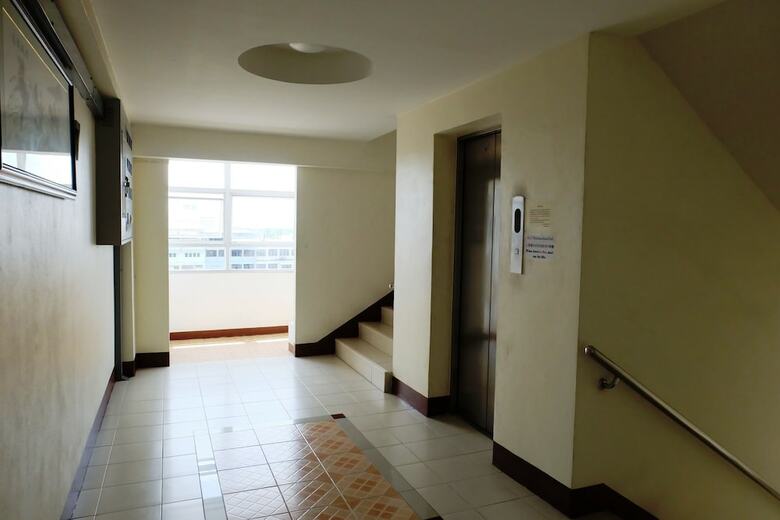 Hotel J. Residence
