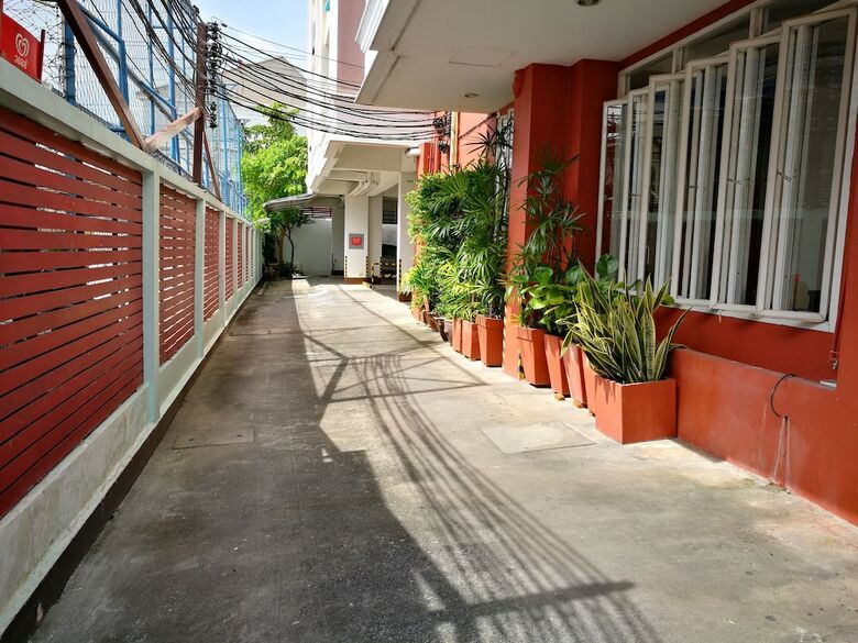 Hotel J. Residence
