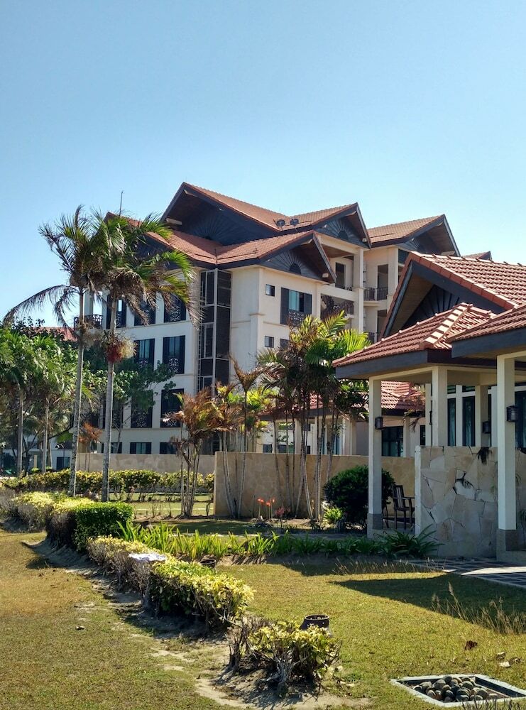 Apartamentos Sabah Beach Villas & Suites