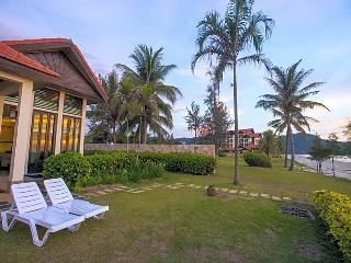 Apartamentos Sabah Beach Villas & Suites