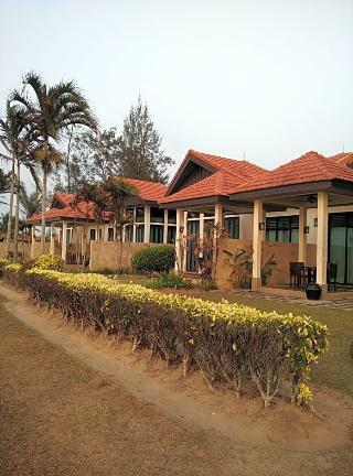 Apartamentos Sabah Beach Villas & Suites