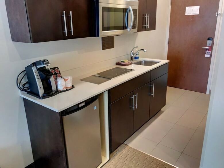 Hotel Comfort Inn & Suites