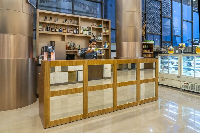 Hotel Holiday Inn Kolkata Airport