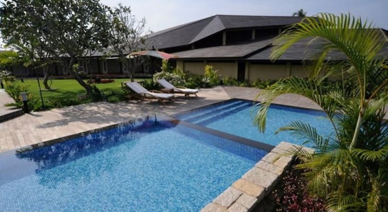 Hotel Bay Of Bengal Resort