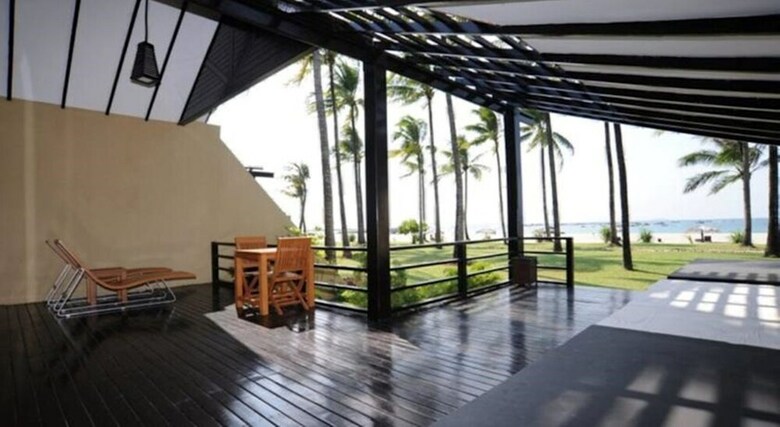 Hotel Bay Of Bengal Resort