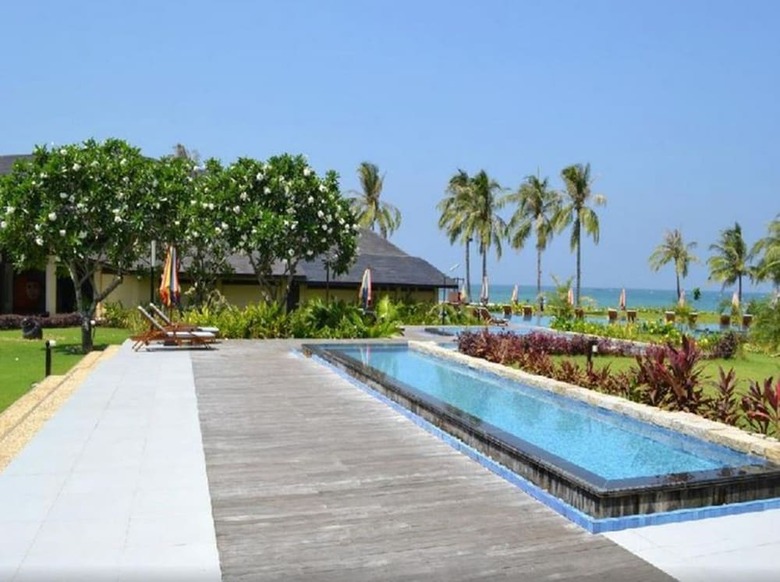 Hotel Bay Of Bengal Resort