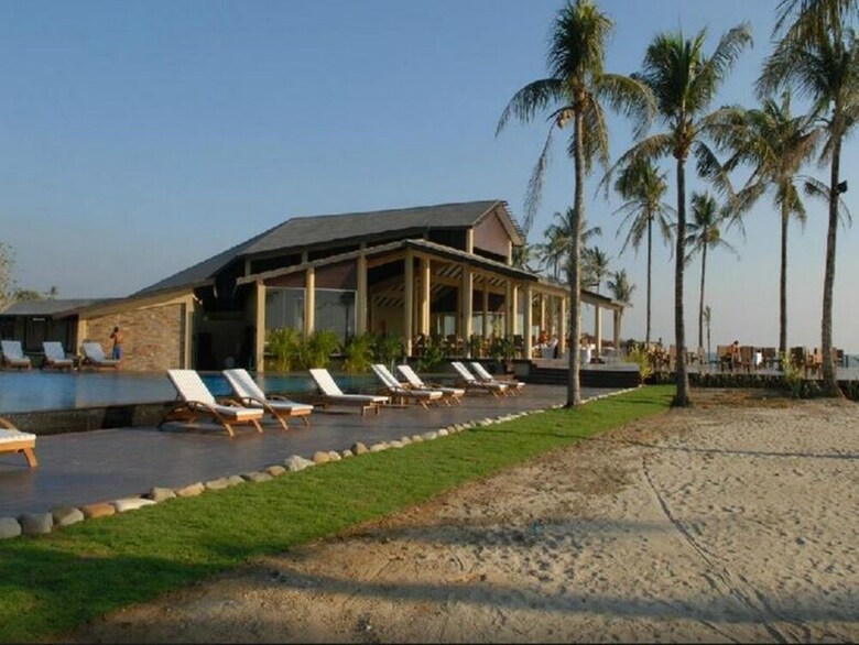 Hotel Bay Of Bengal Resort