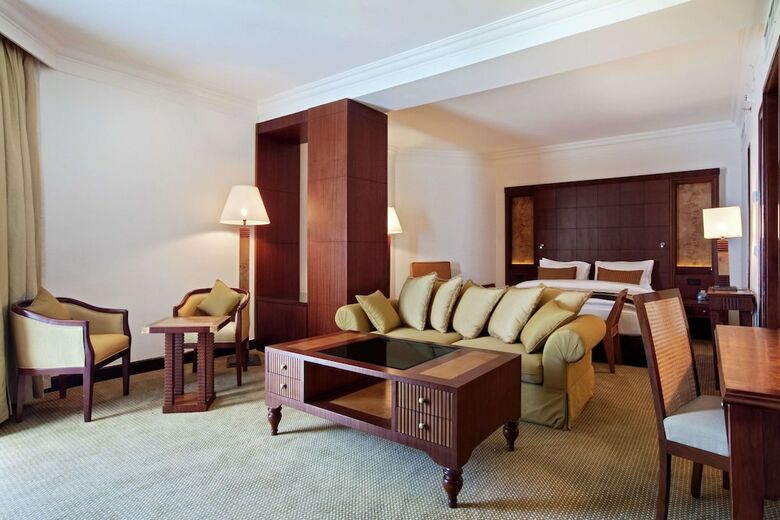 Hotel Hilton Luxor Resort & Spa