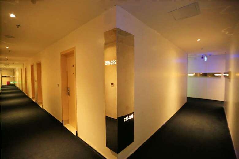 Hotel Colour Inn Shenzhen Dongmen Branch