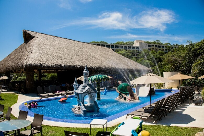 Hotel Isla Natura Beach Huatulco