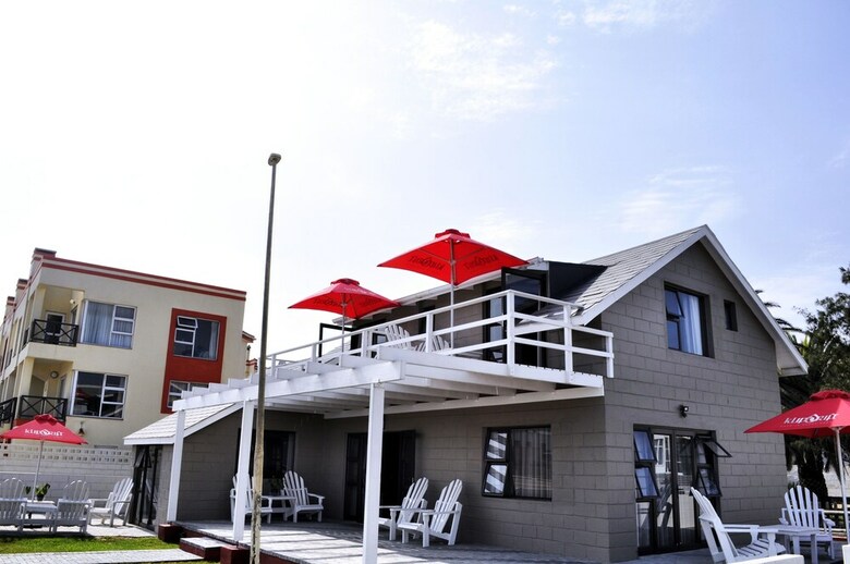 Swakopmund Sands Hotel & Cottage