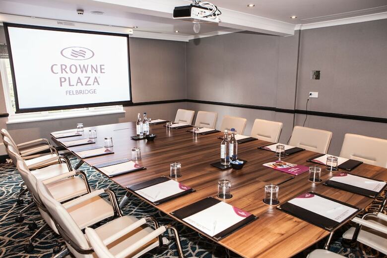 Hotel Crowne Plaza Felbridge - Gatwick