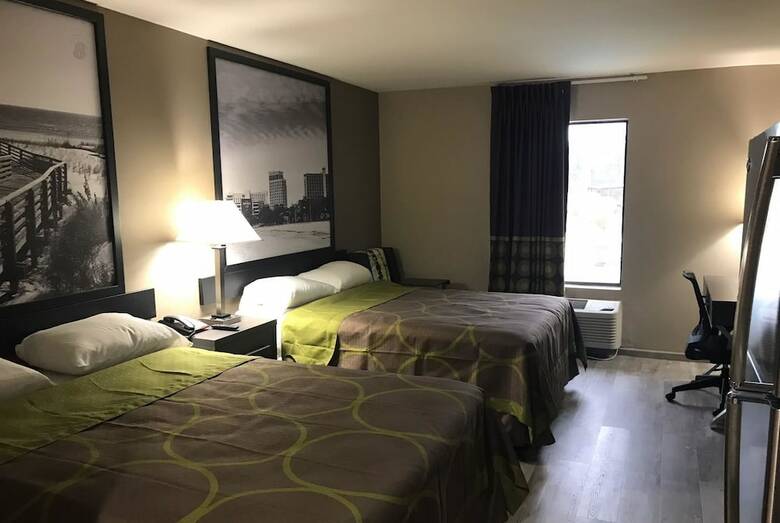 Hotel Super 8 By Wyndham Pascagoula