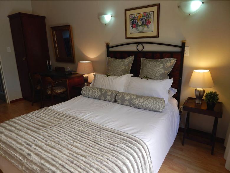 Hotel La Paix Guest House