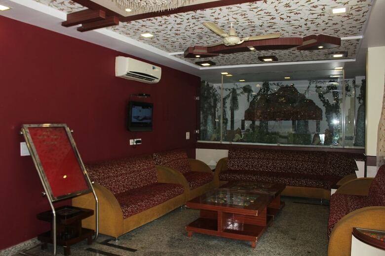 Hotel Muskan Palace