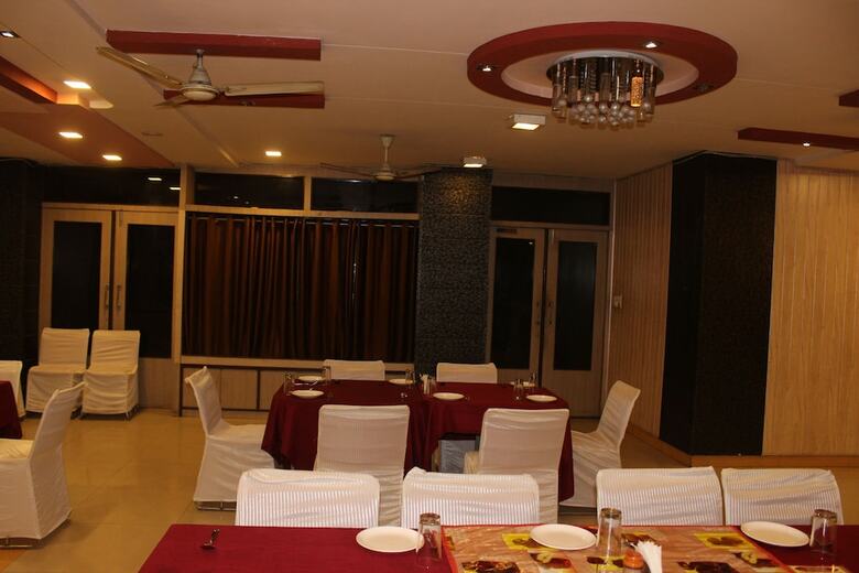 Hotel Muskan Palace