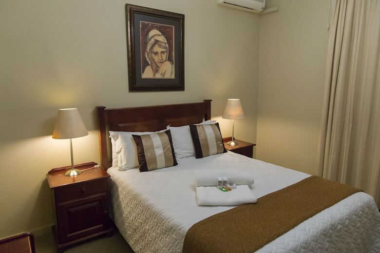 Hotel Bayswater Lodge