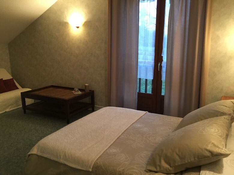 Bed & Breakfast Domaine de Lascaux - Chambres D'h�te