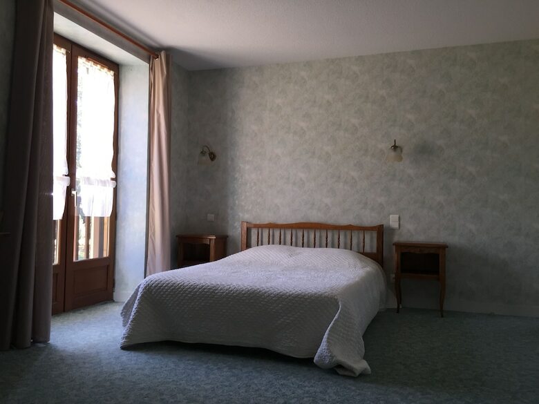 Bed & Breakfast Domaine de Lascaux - Chambres D'h�te