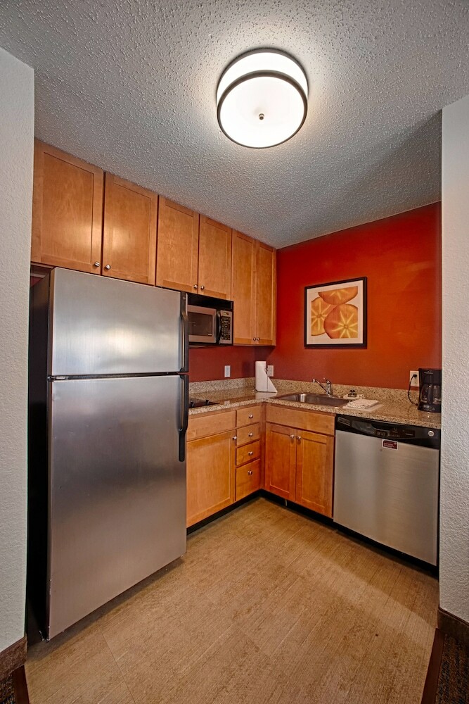 Hotel Residence Inn By Marriott Neptune At Gateway Center