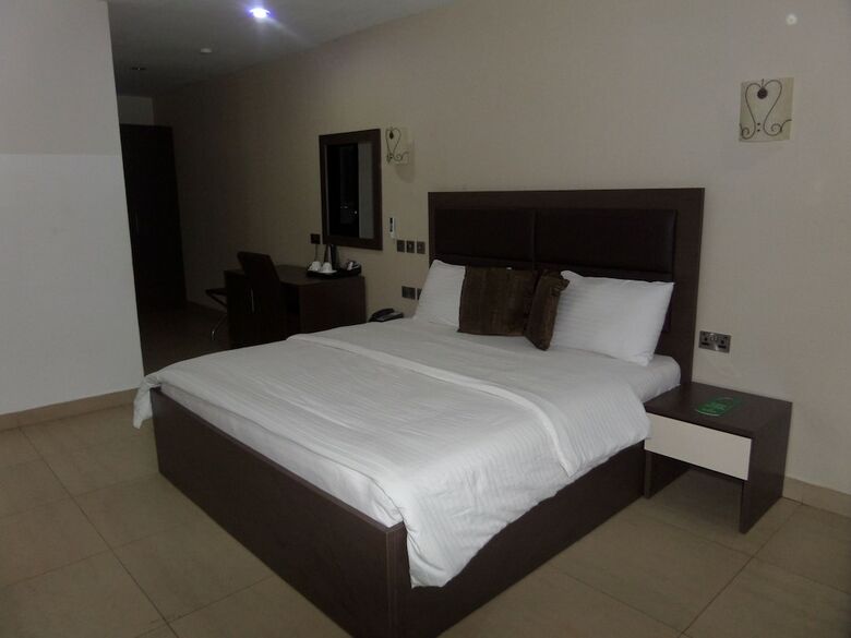 Hotel O-jays Guest House