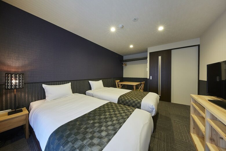 Apartamentos Rinn Nijo Castle