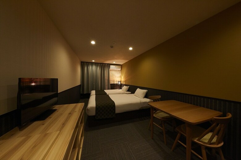 Apartamentos Rinn Nijo Castle