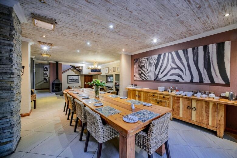 Hotel Zebrina Guest House