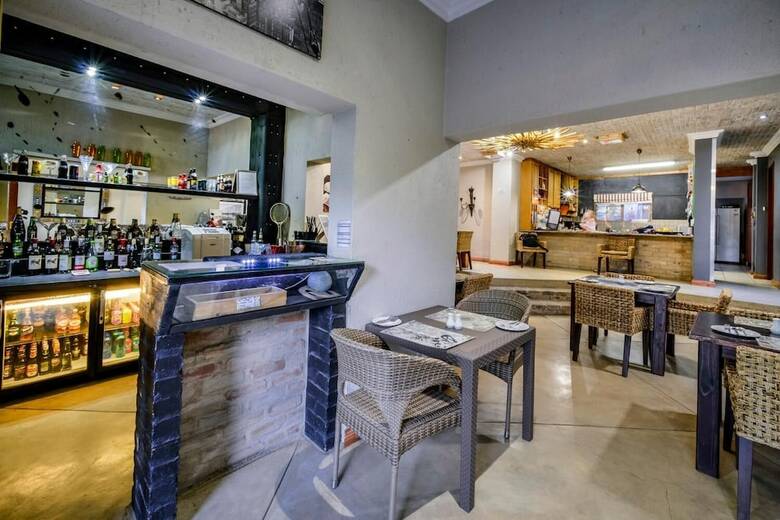 Hotel Zebrina Guest House