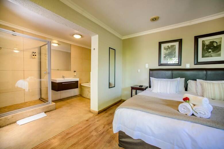 Hotel Zebrina Guest House