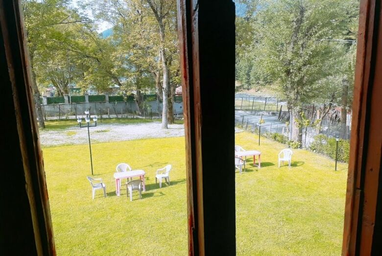 Hotel Zebrina Guest House