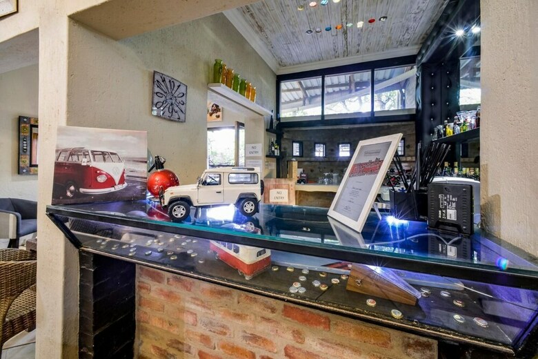 Hotel Zebrina Guest House