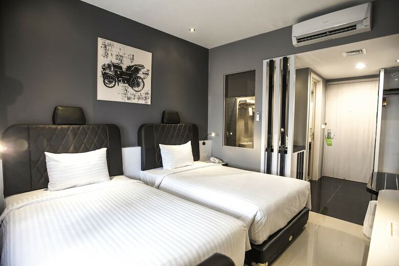 Hotel Happy Inn Melawai