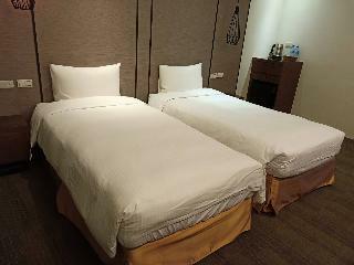 O2 Hotel Taipei Main Station