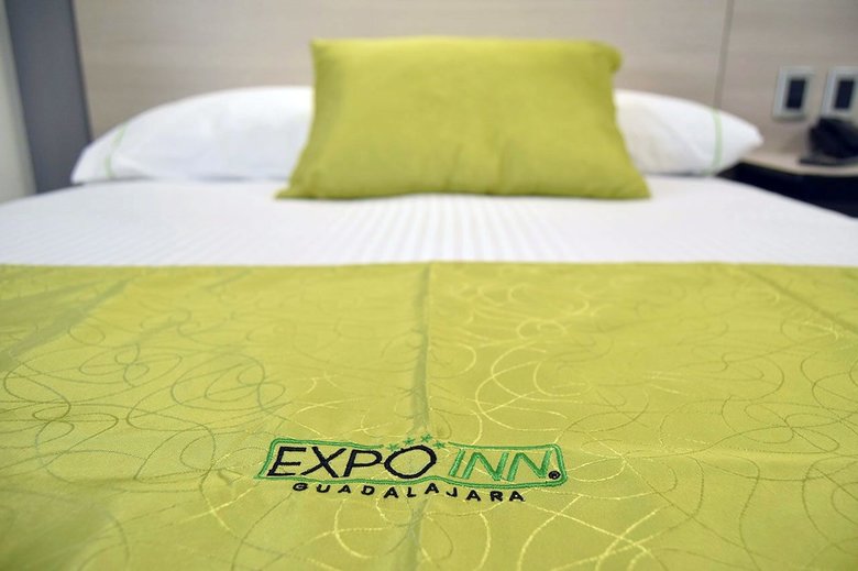 Hotel Expo Inn