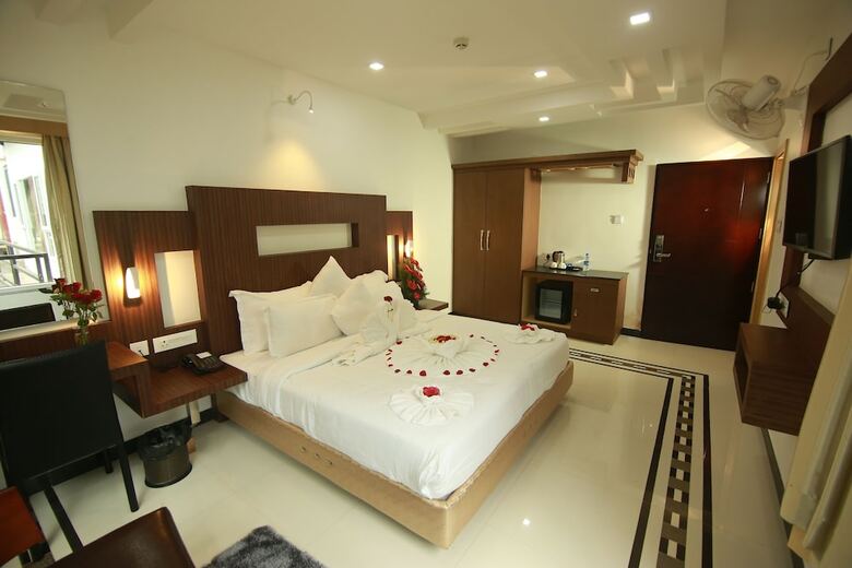 Hotel Parakkat Nature Resorts