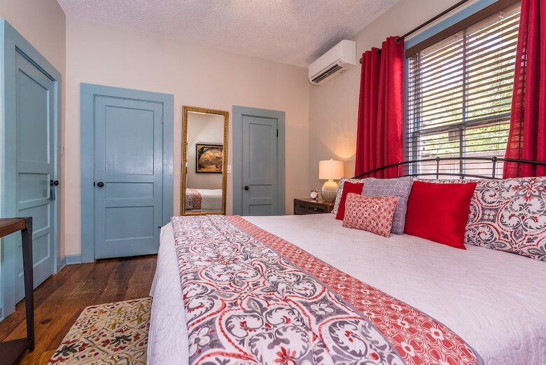 Bed & Breakfast 44 Spanish Street Inn