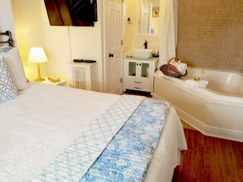 Bed & Breakfast 44 Spanish Street Inn