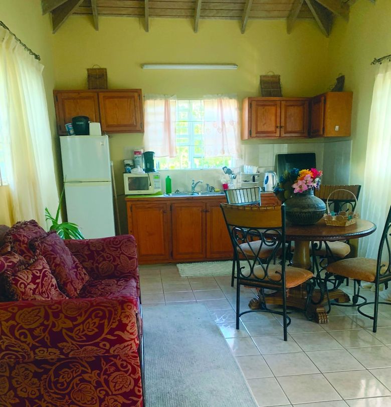 Hotel La Casa de Joy Airport Apartments
