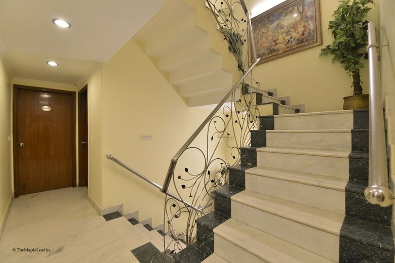Hotel The Maple Leaf Dlf Cyber City