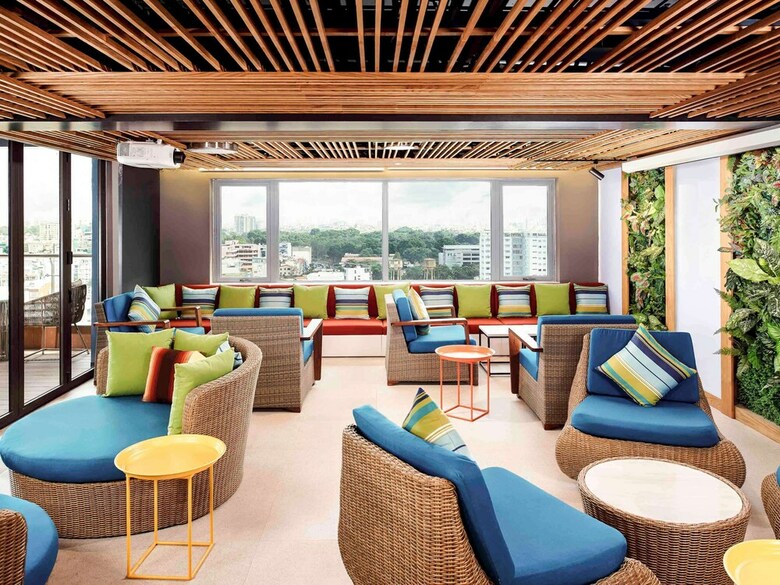 Hotel Ibis Saigon Airport