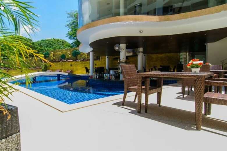 Oceanview Treasure Hotel & Residence